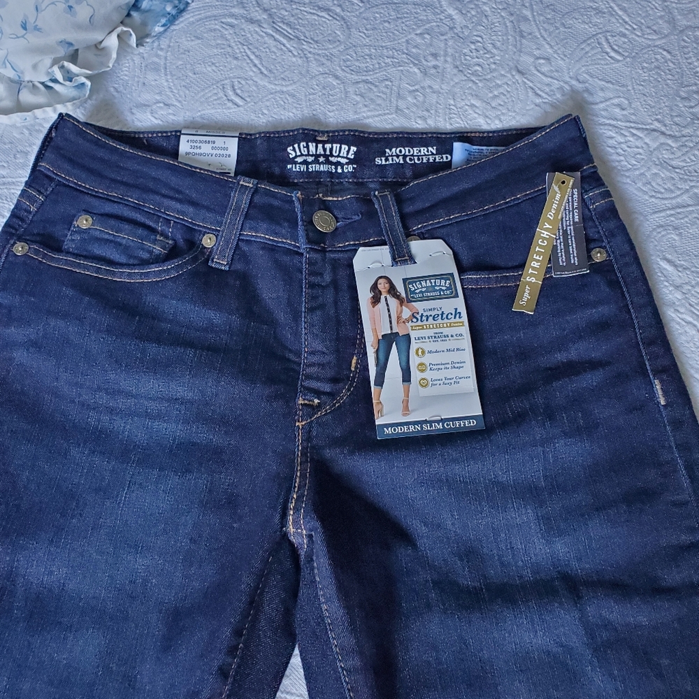 Signature by Levi Strauss Modern Slim Cuff Jeans Dark Wash - Sz 8 - Picture 2 of 12